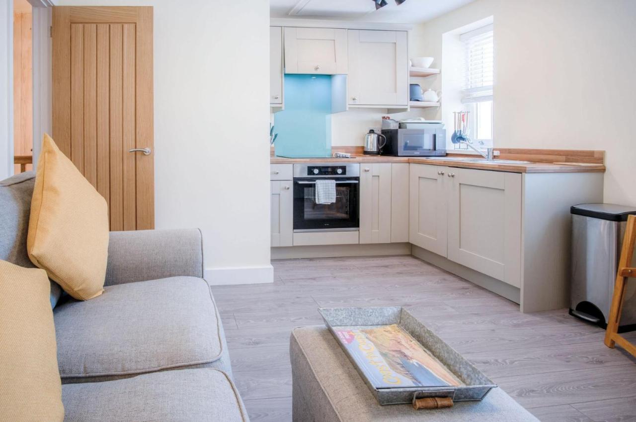 Myrtle - 1 Bedroom Apartment - Saundersfoot Esterno foto